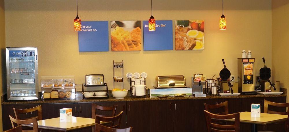 Comfort Inn&suites Near Indiana Dunes Porter