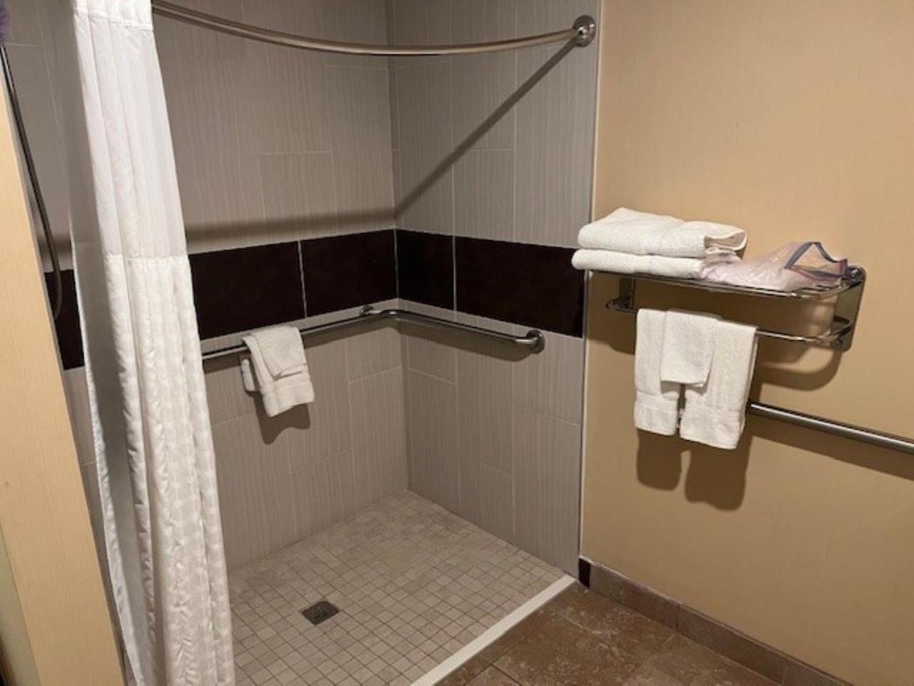 Comfort Inn&suites Near Indiana Dunes Porter