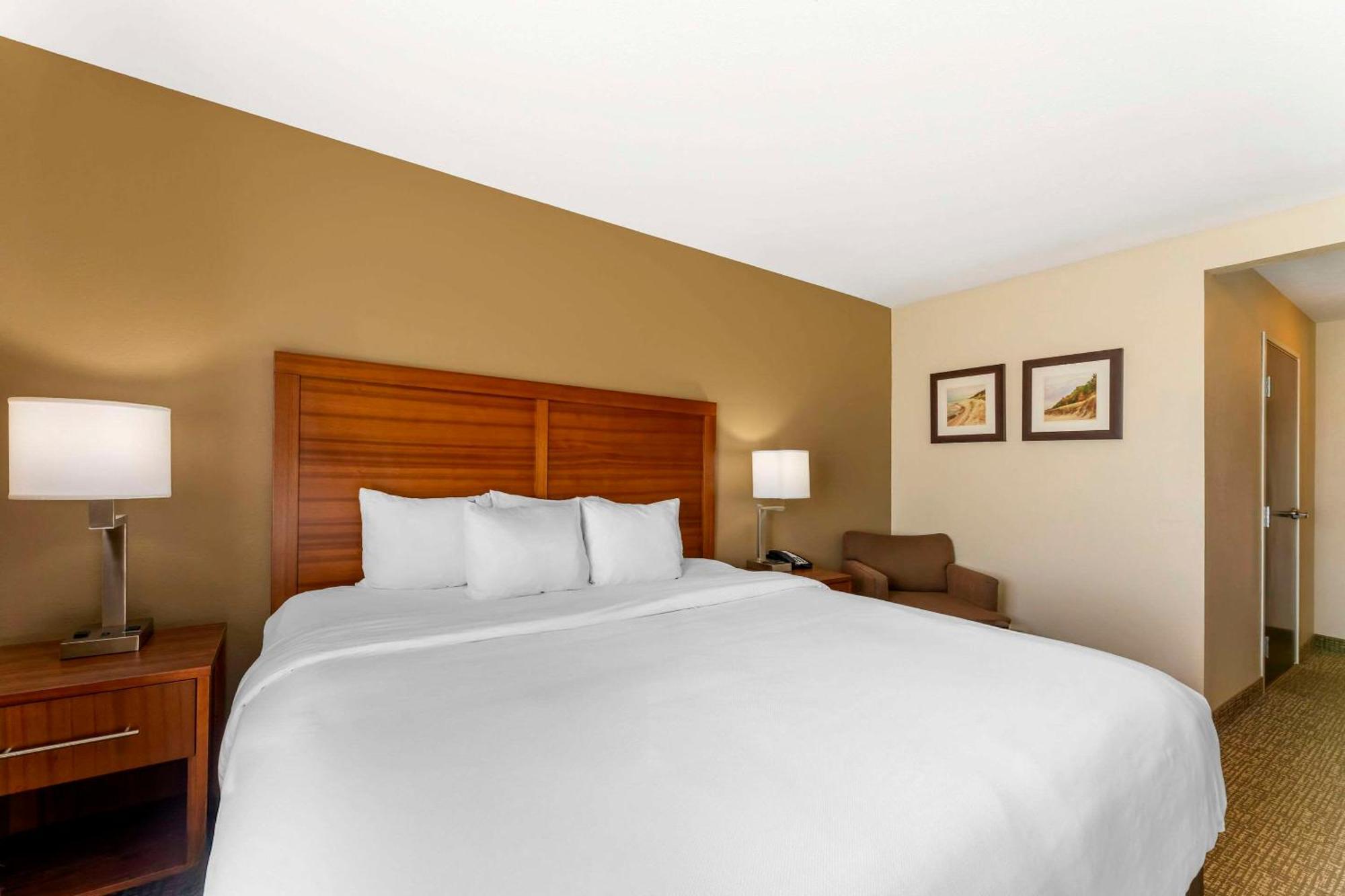 Comfort Inn&suites Near Indiana Dunes 2* Porter