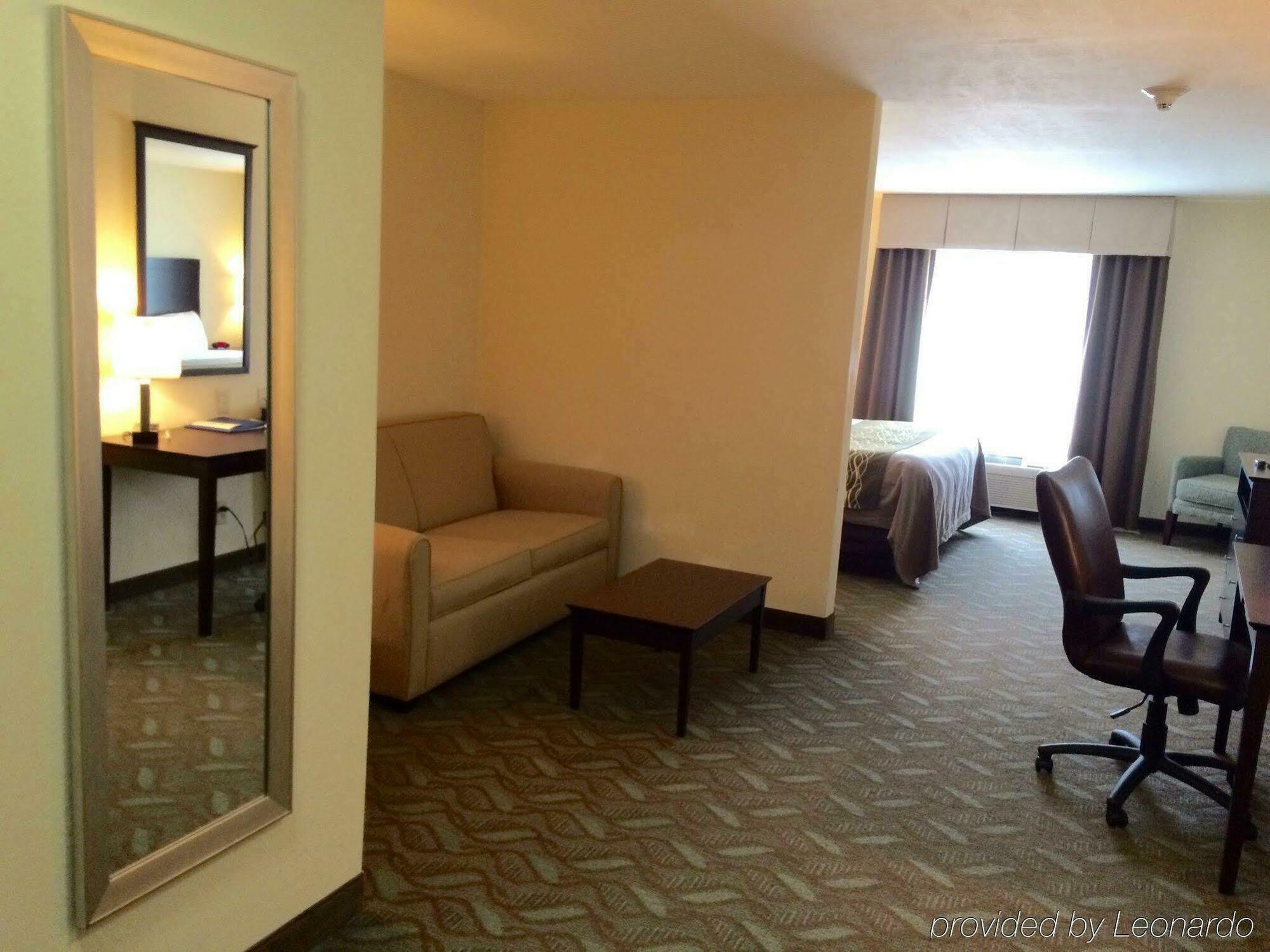 Comfort Inn&suites Near Indiana Dunes